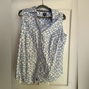 Talbots no iron 100% cotton sleeveless shirt.